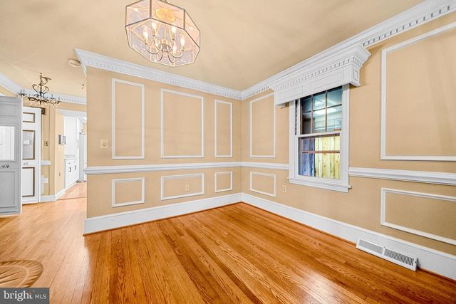 18189 SANDS RD, Purcellville, VA 20132