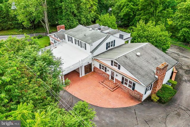 18189 SANDS RD, Purcellville, VA 20132