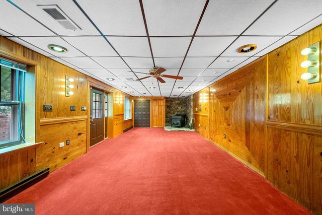 18189 SANDS RD, Purcellville, VA 20132