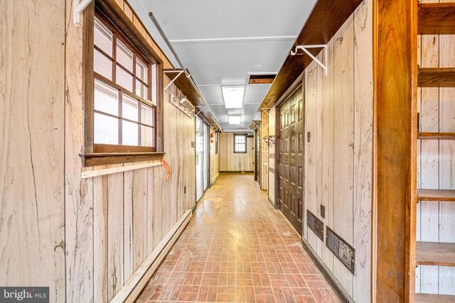 18189 SANDS RD, Purcellville, VA 20132