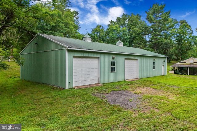 18189 SANDS RD, Purcellville, VA 20132