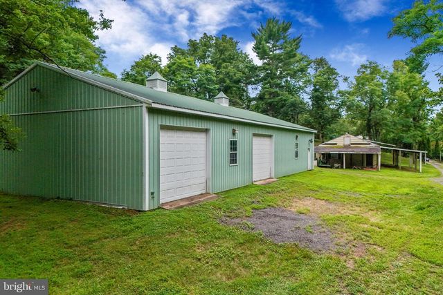 18189 SANDS RD, Purcellville, VA 20132