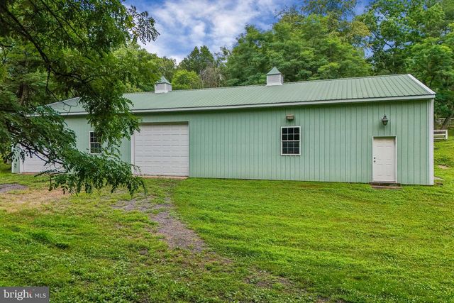 18189 SANDS RD, Purcellville, VA 20132