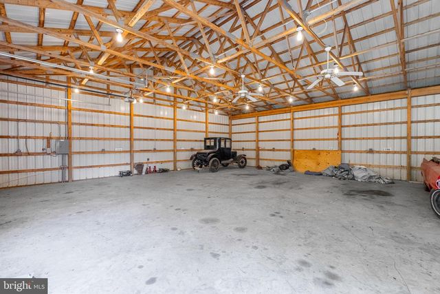 18189 SANDS RD, Purcellville, VA 20132
