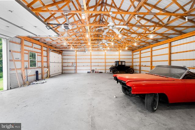 18189 SANDS RD, Purcellville, VA 20132