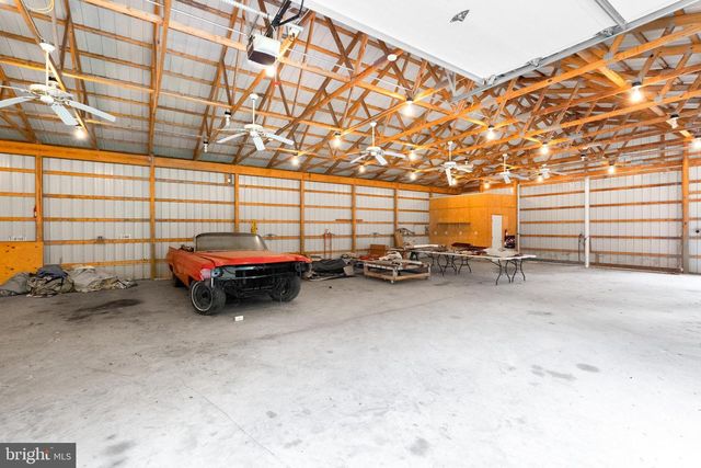 18189 SANDS RD, Purcellville, VA 20132