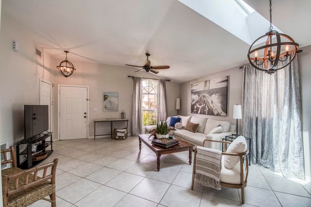 149 Cypress Cove, Jupiter, FL 33458