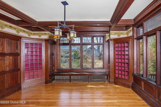 127 S Pine Avenue, Albany, NY 12208