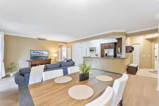 2 Renaissance Way 305, Boynton Beach, FL 33426