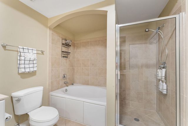 2 Renaissance Way 305, Boynton Beach, FL 33426