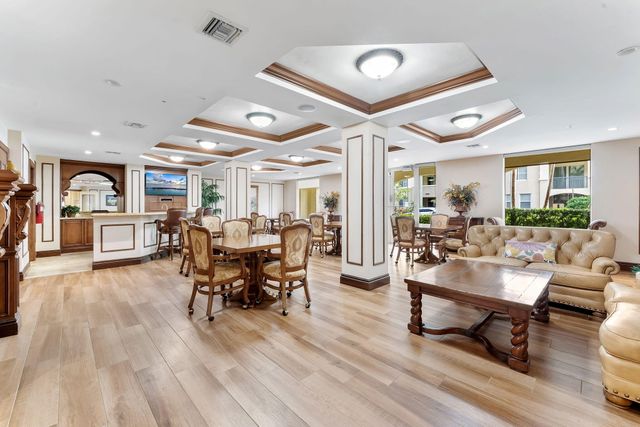 2 Renaissance Way 305, Boynton Beach, FL 33426