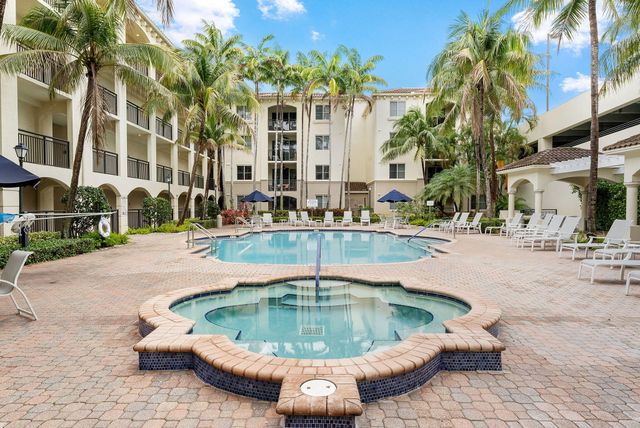 2 Renaissance Way 305, Boynton Beach, FL 33426