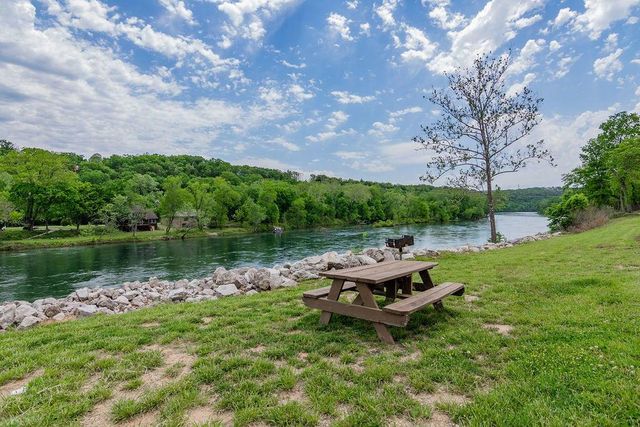 610 Abby Lane 9, Branson, MO 65616