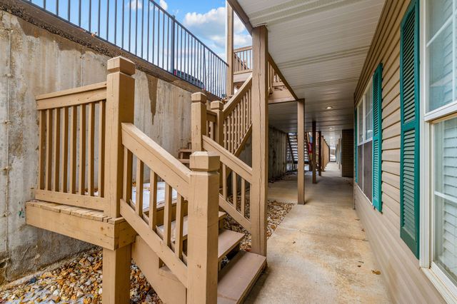 610 Abby Lane 9, Branson, MO 65616