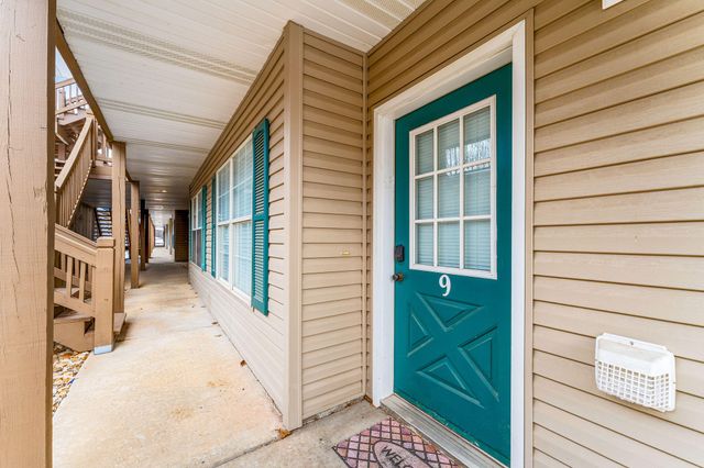 610 Abby Lane 9, Branson, MO 65616