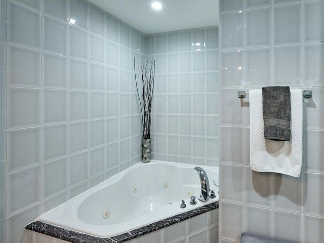 1251 S Federal Highway 1180, Boca Raton, FL 33432