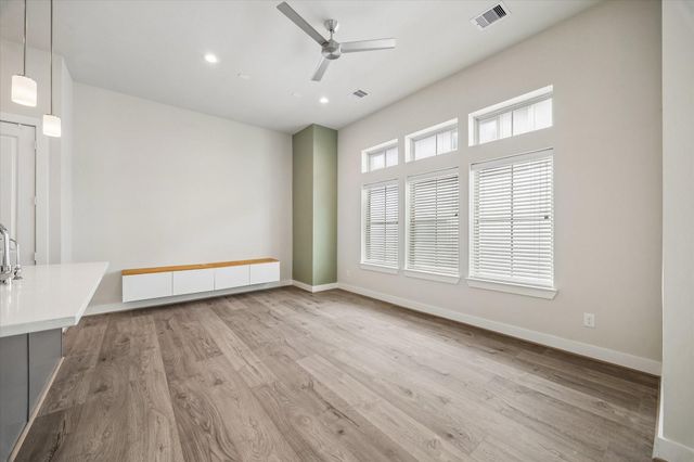 5209 Allen Street C, Houston, TX 77007