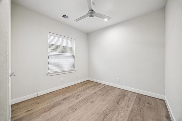 5209 Allen Street C, Houston, TX 77007