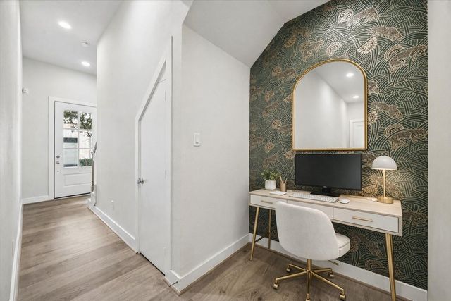 5209 Allen Street C, Houston, TX 77007