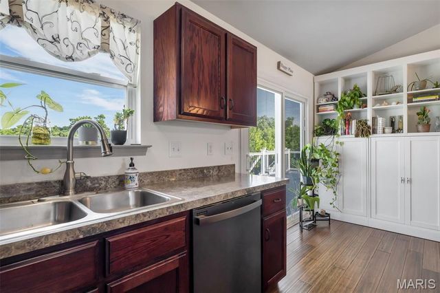 6620 Buckingham Palace Drive, Imperial, MO 63052