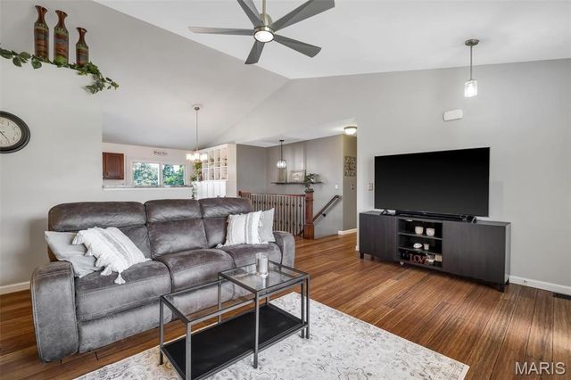 6620 Buckingham Palace Drive, Imperial, MO 63052