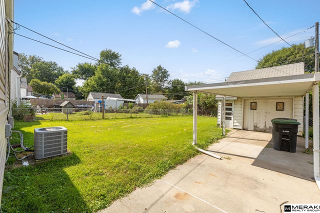 2750 Martin Avenue, Omaha, NE 68112