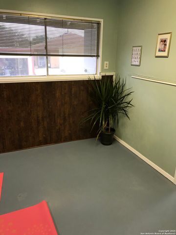 114 Southbridge, San Antonio, TX 78216