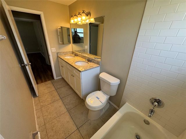 2206 FAIRMONT CIRCLE, Orlando, FL 32837