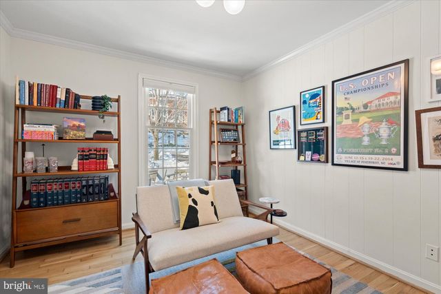 1123 BAYLISS DR, Alexandria, VA 22302