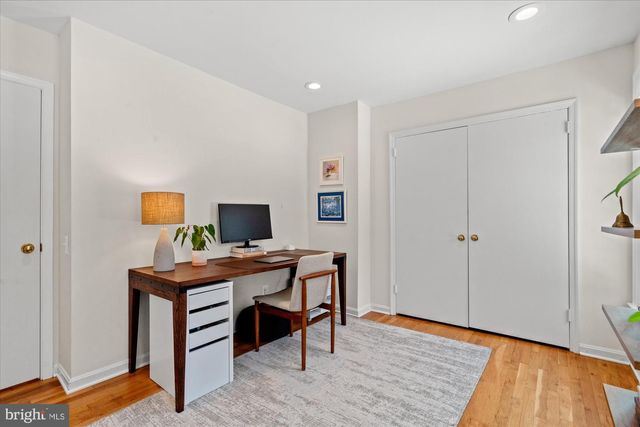 1123 BAYLISS DR, Alexandria, VA 22302