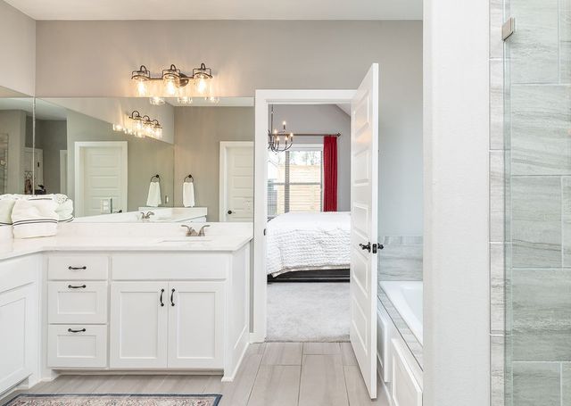 2865 S Colbalt Avenue, Fayetteville, AR 72701