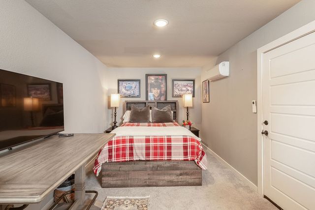 2865 S Colbalt Avenue, Fayetteville, AR 72701