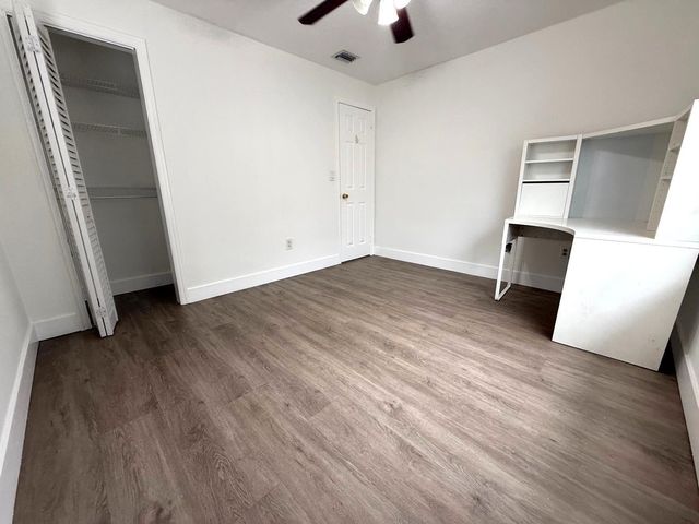 3195 Reo Lane, Palm Springs, FL 33461