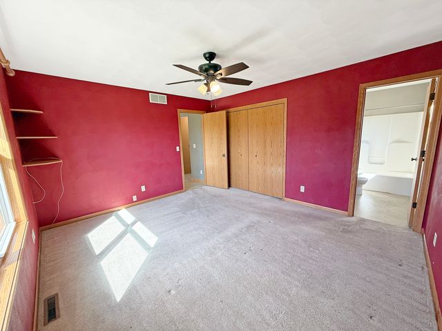 12432 Barberry Drive, Winnebago, IL 61088