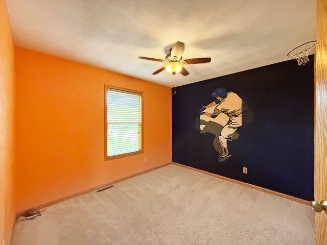 12432 Barberry Drive, Winnebago, IL 61088