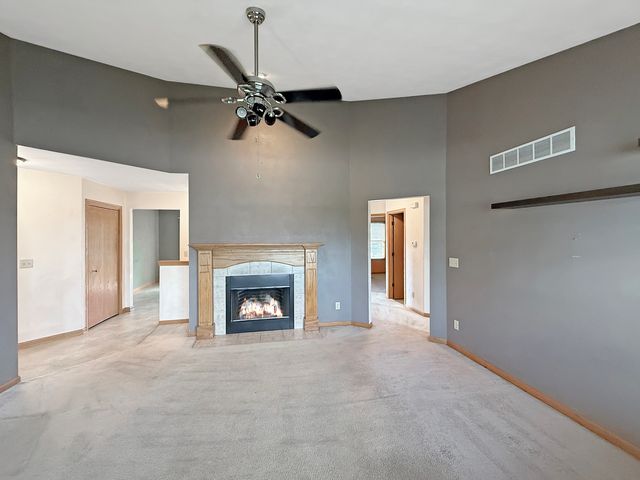 12432 Barberry Drive, Winnebago, IL 61088