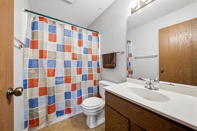 14182 Pennock Avenue 309, Apple Valley, MN 55124