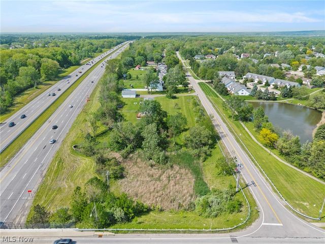 19740 Benbow Road, Strongsville, OH 44136