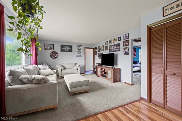 19740 Benbow Road, Strongsville, OH 44136