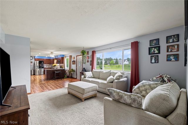 19740 Benbow Road, Strongsville, OH 44136
