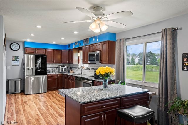 19740 Benbow Road, Strongsville, OH 44136