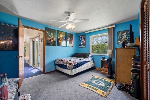 19740 Benbow Road, Strongsville, OH 44136