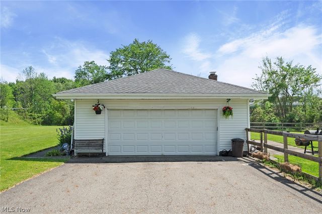 19740 Benbow Road, Strongsville, OH 44136
