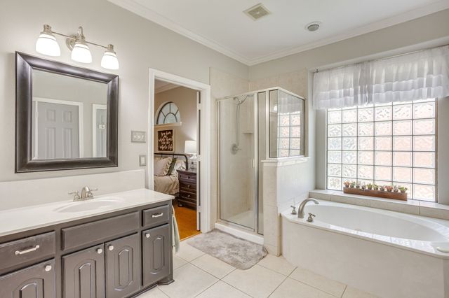 12105 Fairway Meadows Drive, Fort Worth, TX 76179