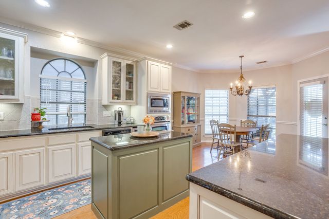 12105 Fairway Meadows Drive, Fort Worth, TX 76179