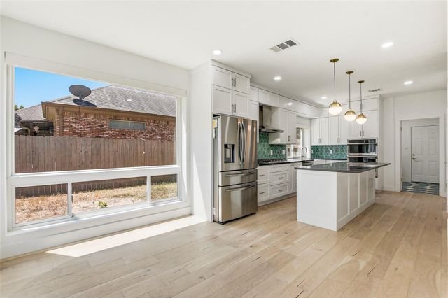 10203 Shinnecock Hills DR, Austin, TX 78747