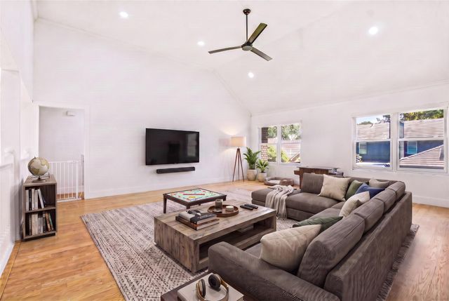 10203 Shinnecock Hills DR, Austin, TX 78747