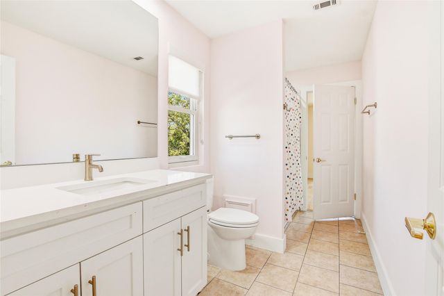 10203 Shinnecock Hills DR, Austin, TX 78747