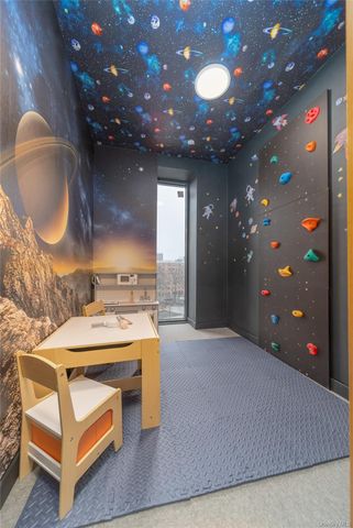 3005 Vernon Boulevard 6I, Astoria, NY 11102