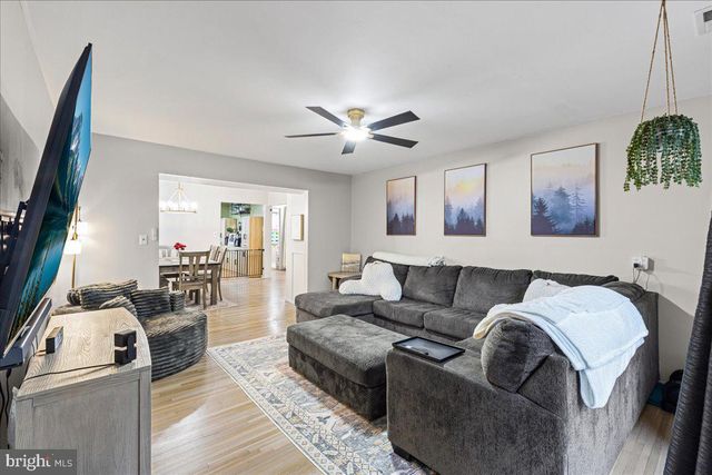 2116 SILVER CT, Hamilton, NJ 08690